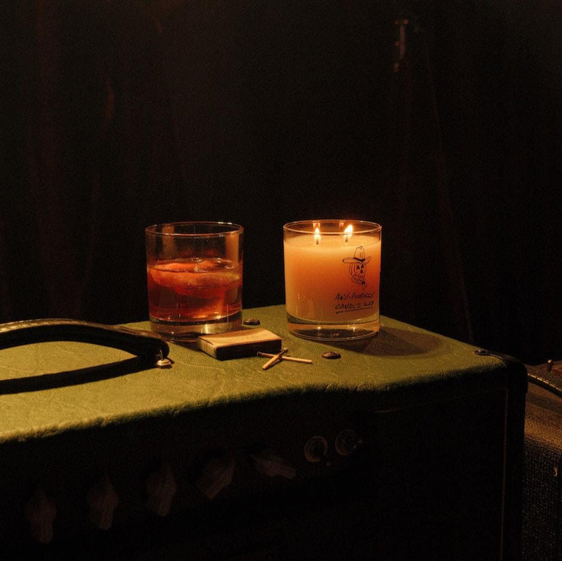 STUDIO RESERVE – PINE (ANTI-PUMPKIN CANDLE CLUB EDITION) Candles Doesn't smell like: pumpkin spice lattes / caramel apples / cinnamon brooms 