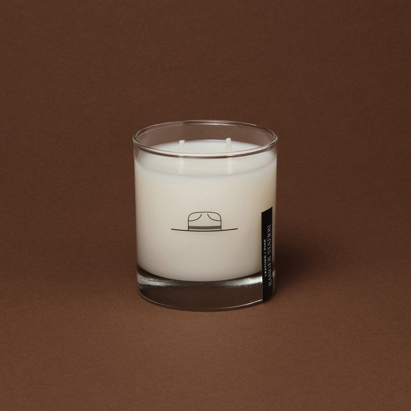 LEATHER + PINE CANDLE Candle tanned leather / pine sap / amber / sandalwood 