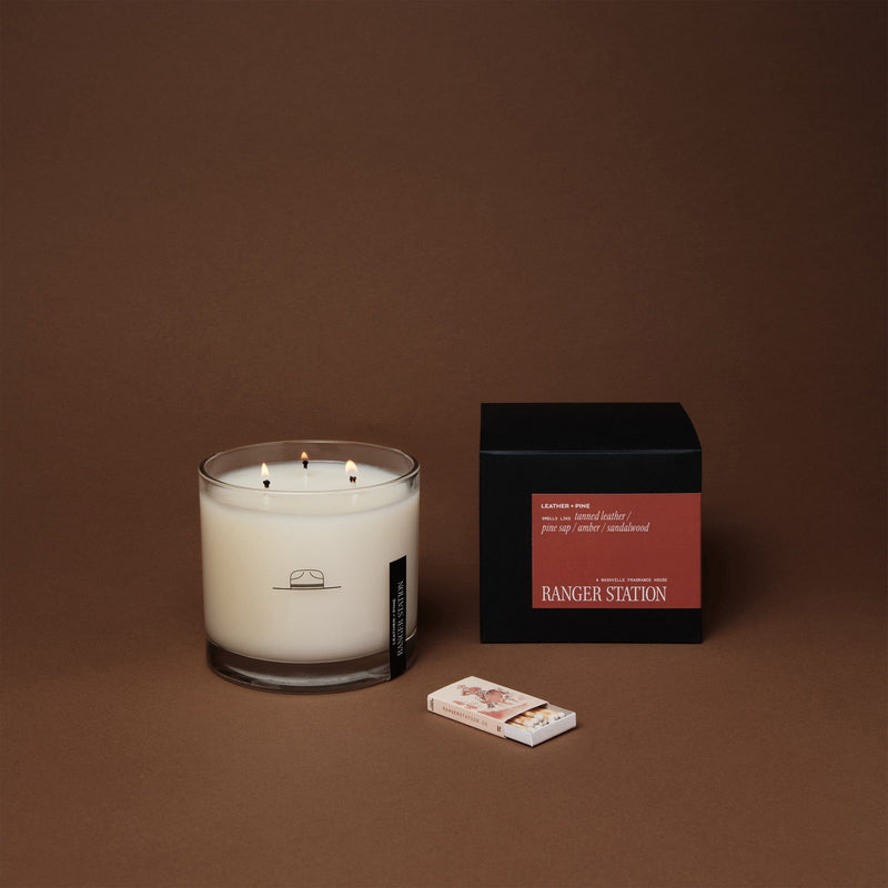 LEATHER + PINE MAMMOTH CANDLE Candle tanned leather / pine sap / amber / sandalwood 