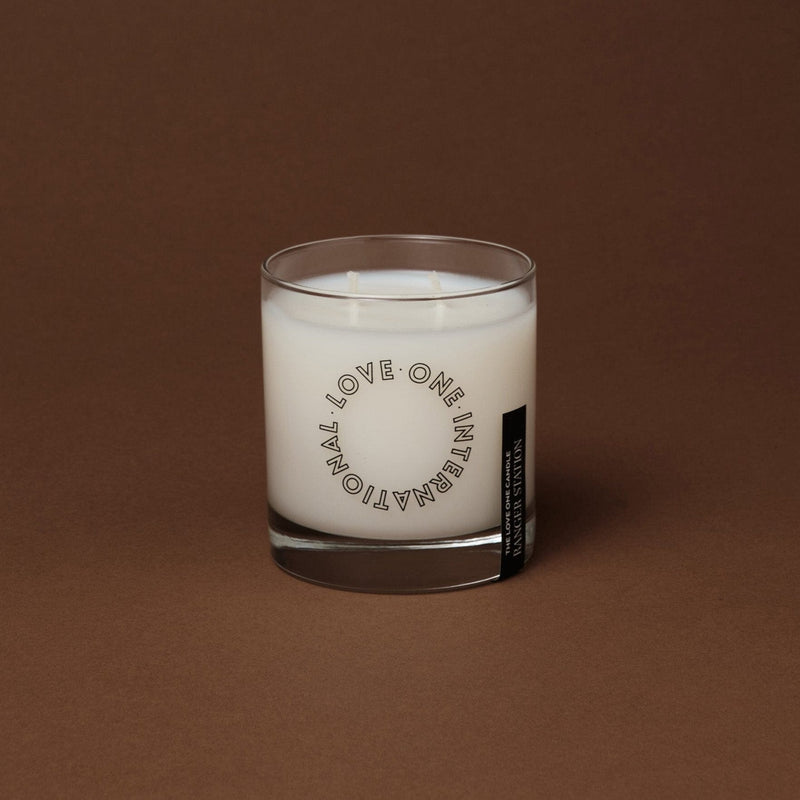 THE LOVE ONE CANDLE Candle 50% of all proceeds given to Love One 