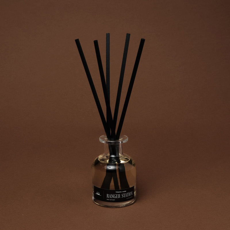 TOBAC + MUSK REED DIFFUSER Reed Diffuser sweet pipe tobacco / blue musk / clove / amber 