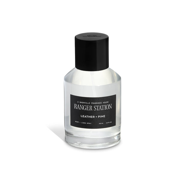 LEATHER + PINE ROOM SPRAY Perfume tanned leather / pine sap / amber / sandalwood 